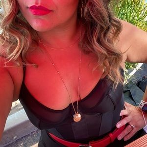 Meet your Posher, Corina